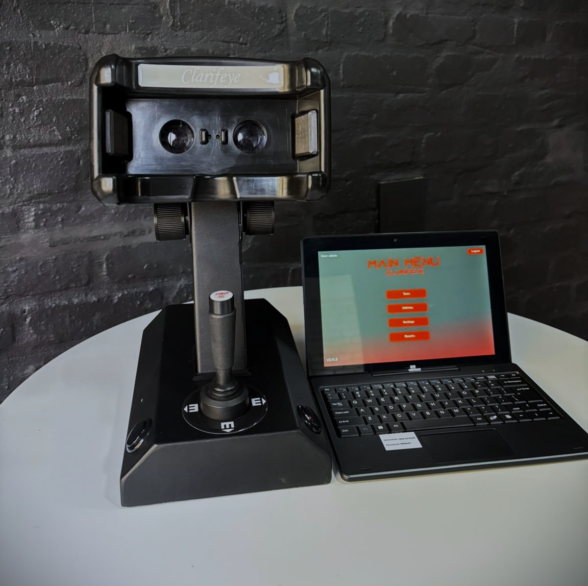 Clarifeye machine with Windows tablet
